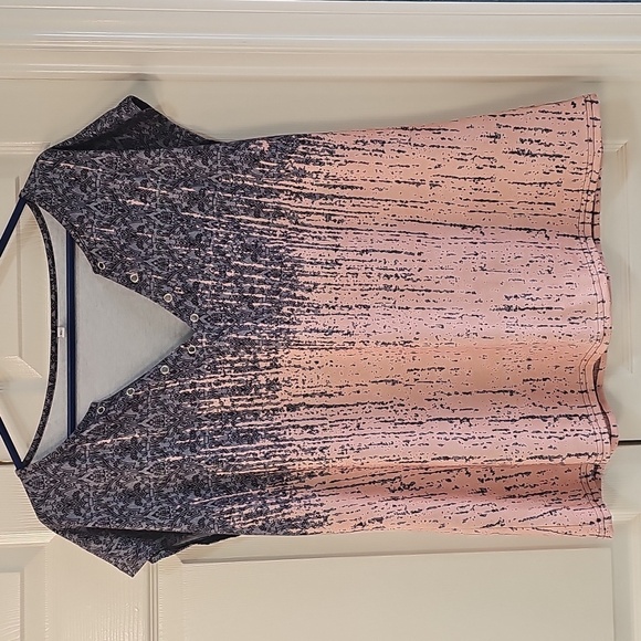 NWOT ETCYY Women's Cap Sleeve Loose fit Gradient Top Decorative Pink and Gray XL - Picture 9 of 10